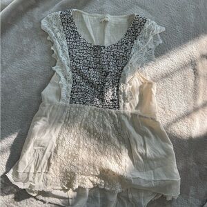 Meadow Rue Anthropologie boho lacy cotton top